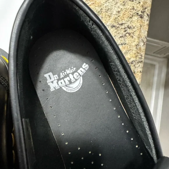 🖤🆕Dr. Martens Adrian Bex Smooth Leather Platform Tassel Loafers, Size 6🖤 - Picture 7 of 16